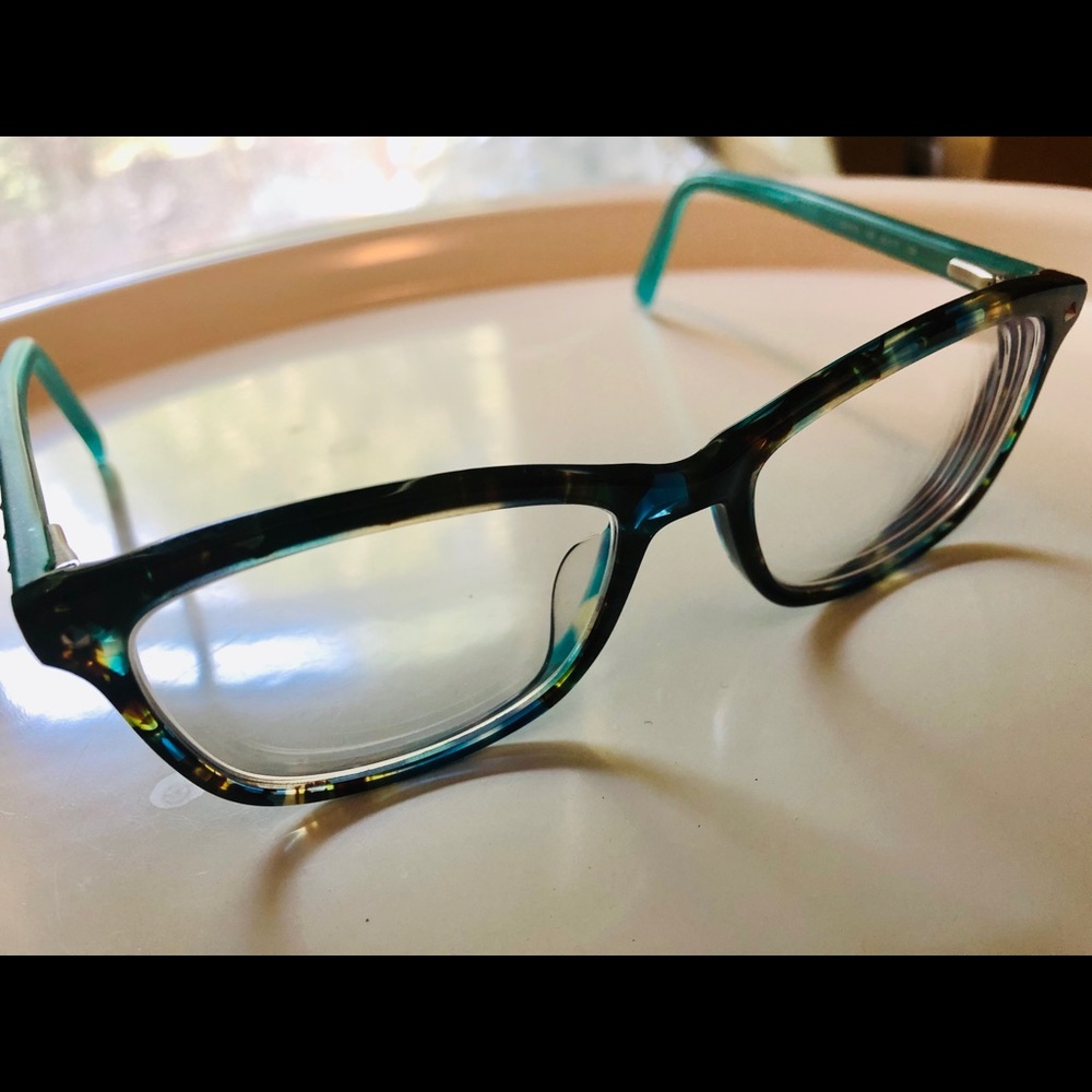 Eyeglass frames - Picture 4 of 16